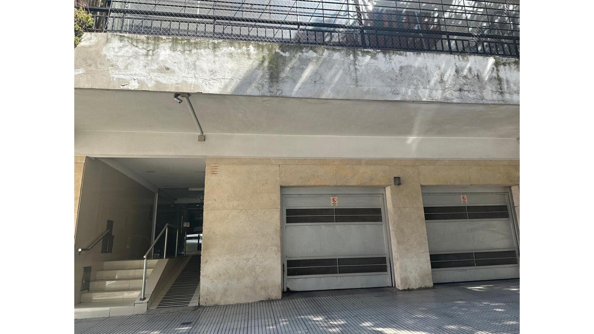 Av. Olazábal 4500 – USD23.500 – Cochera – en Venta