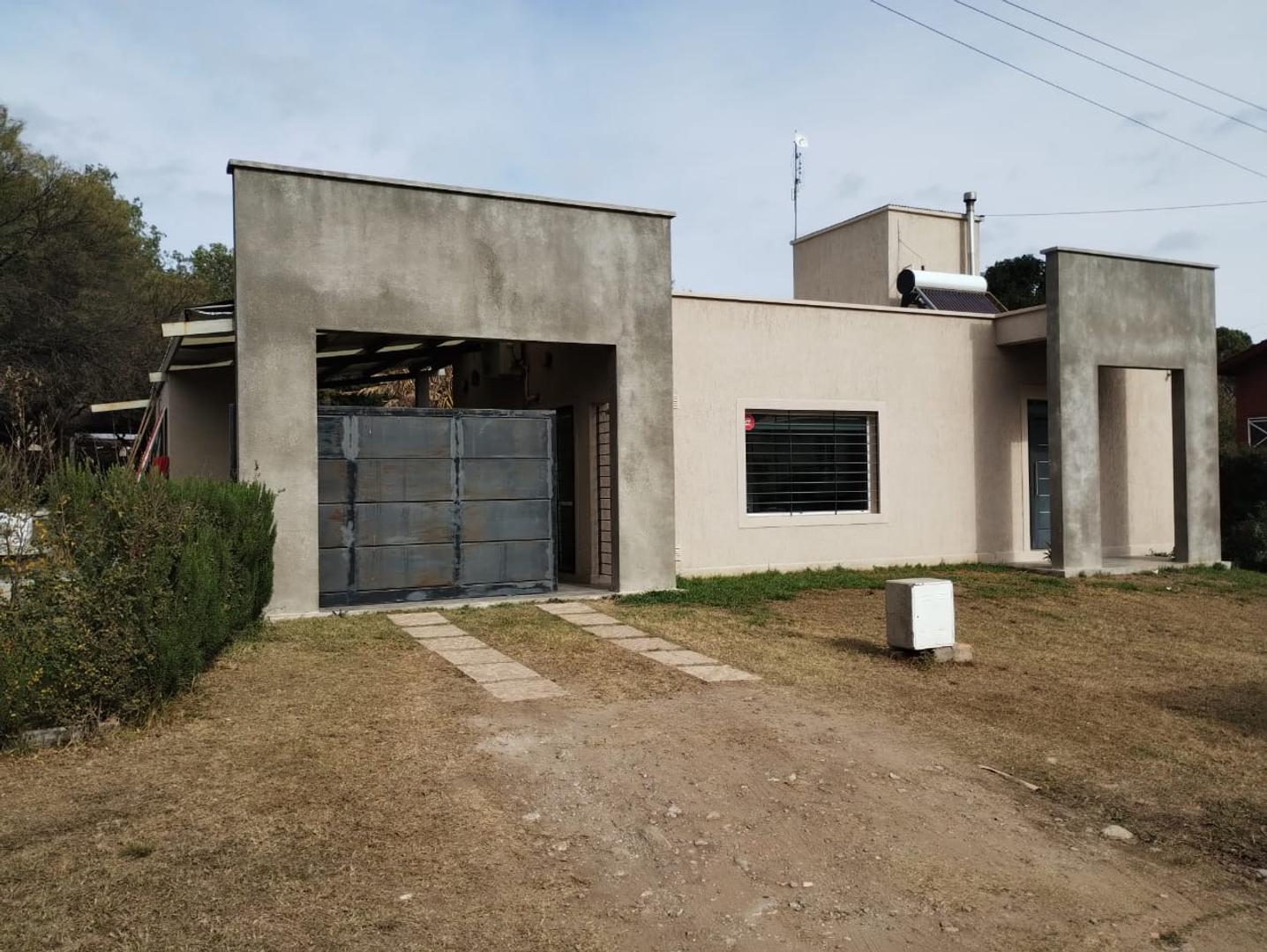 Casa Venta - Las Pircas al 400