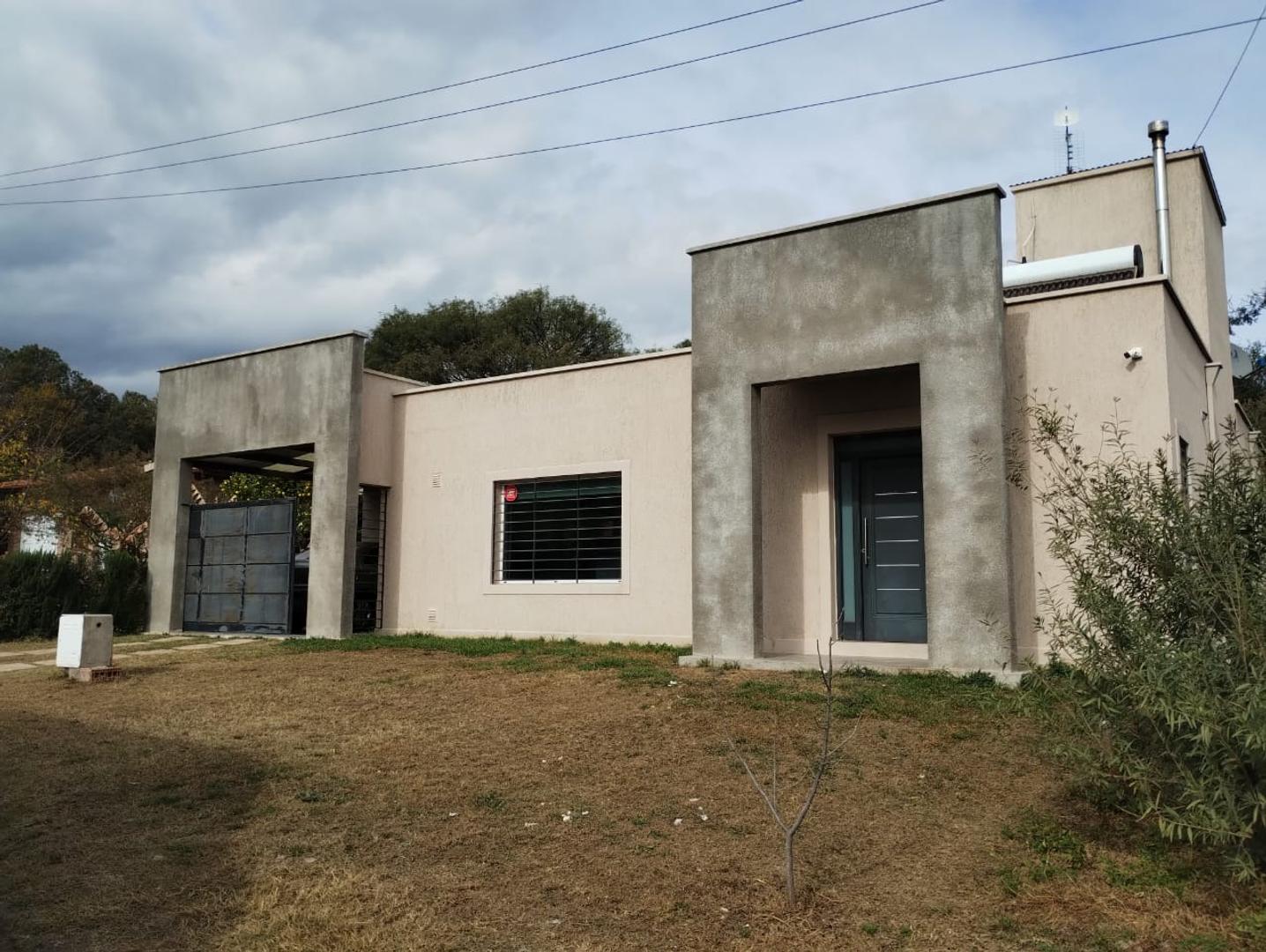 Casa Venta - Las Pircas al 400