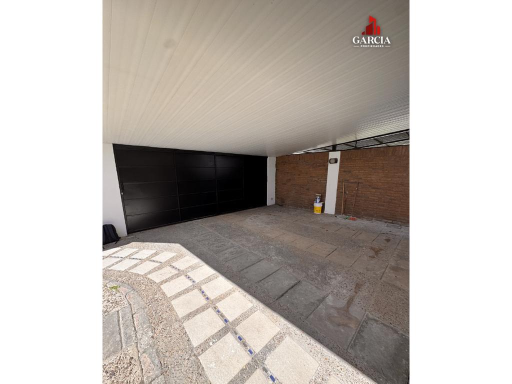 VENDE CASA CUATRO DORMITORIOS - foto 3