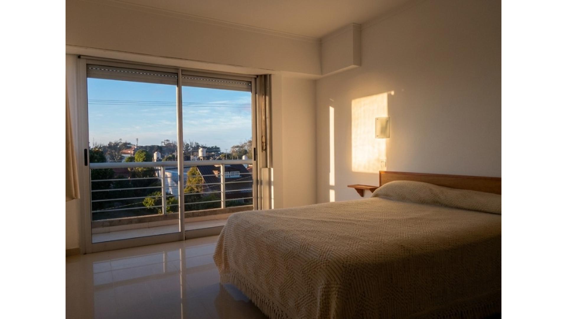 Thames Entre Lituania Y Castilla 4000 – USD140.000 – Departamento – en Venta