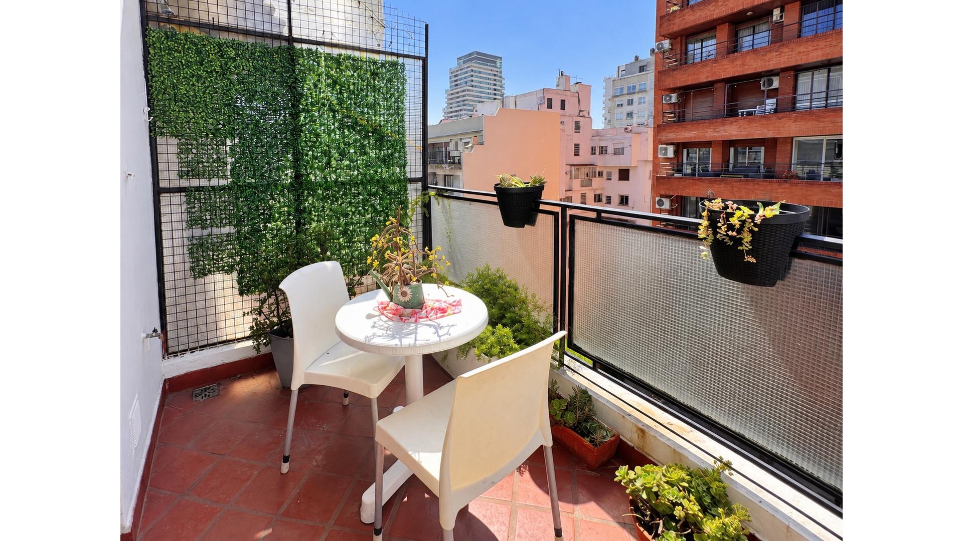 Arenales 2800 9°  – ARS800.000 – Departamento – en Alquiler