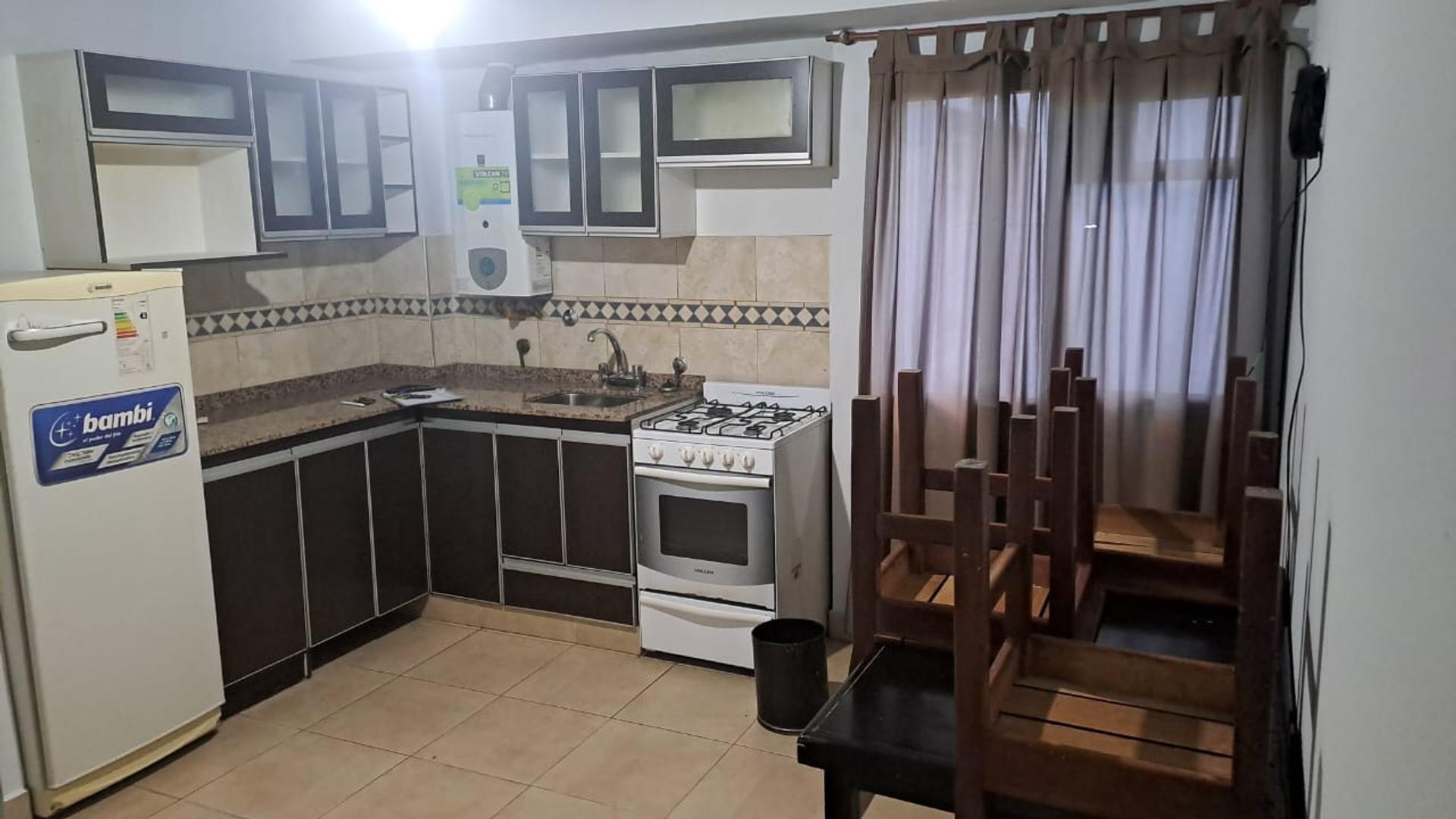 Jujuy 300 - ARS350.000 - Departamento - en Alquiler