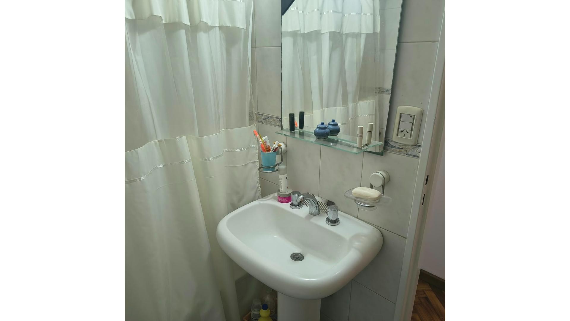 Dr. Melo 2900 4°  – USD79.000 – Departamento – en Venta