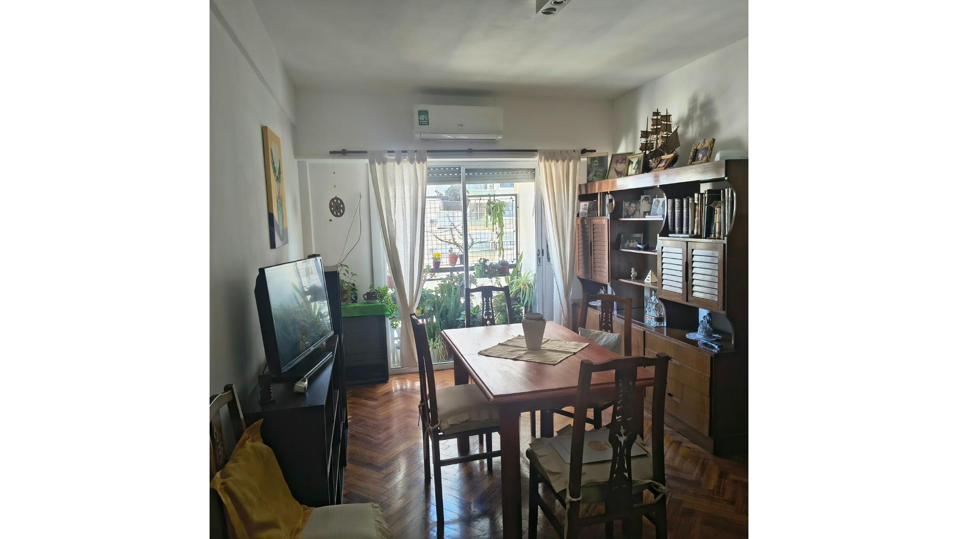 Dr. Melo 2900 4°  – USD79.000 – Departamento – en Venta