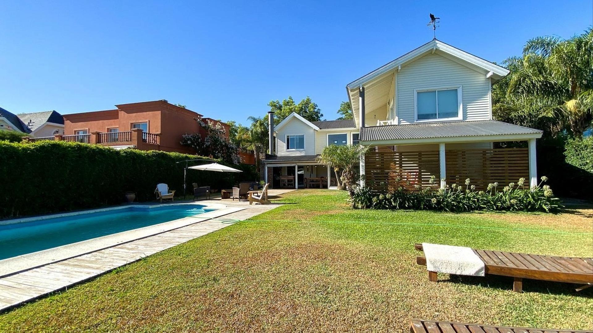 Los Robles 100 – USD850.000 – Casa – en Venta