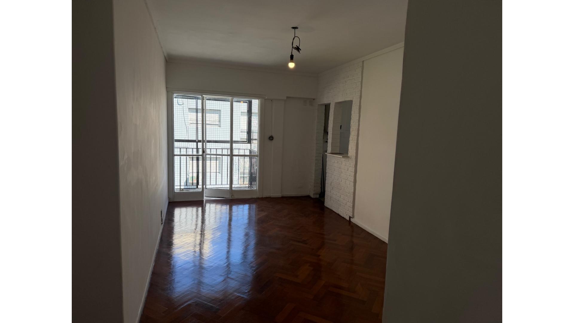 Blanco Encalada 2400 6°  – USD138.000 – Departamento – en Venta