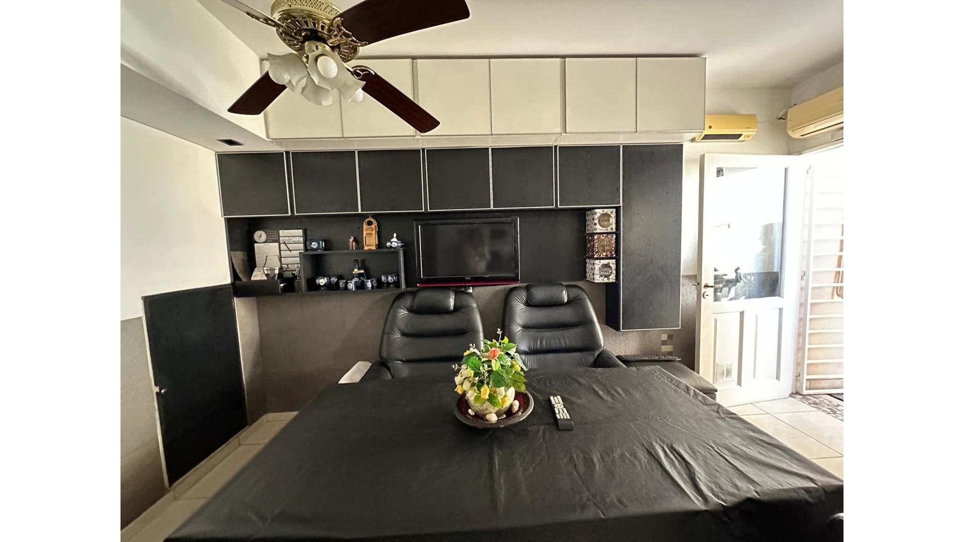 Mariano Pelliza 1500 – USD329.000 – Casa – en Venta