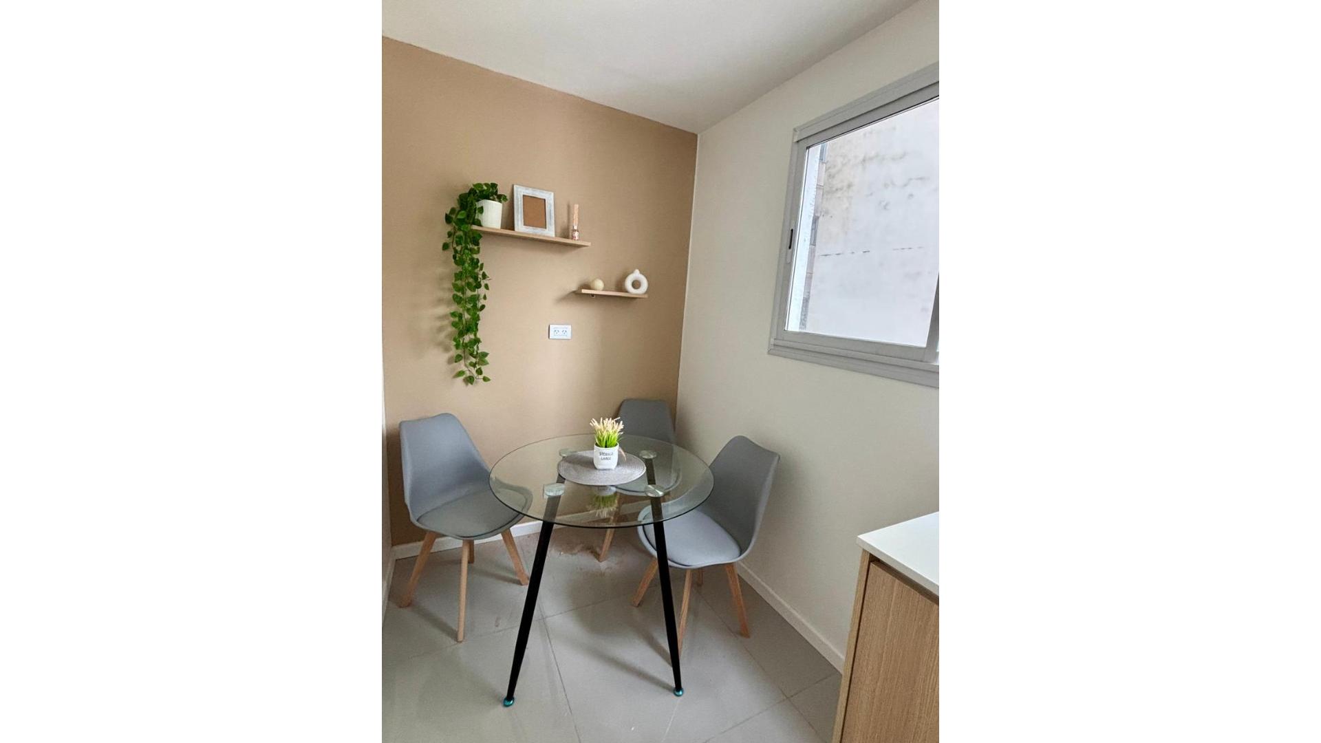 Santiago Del Estero 1500 7°  – USD149.000 – Departamento – en Venta