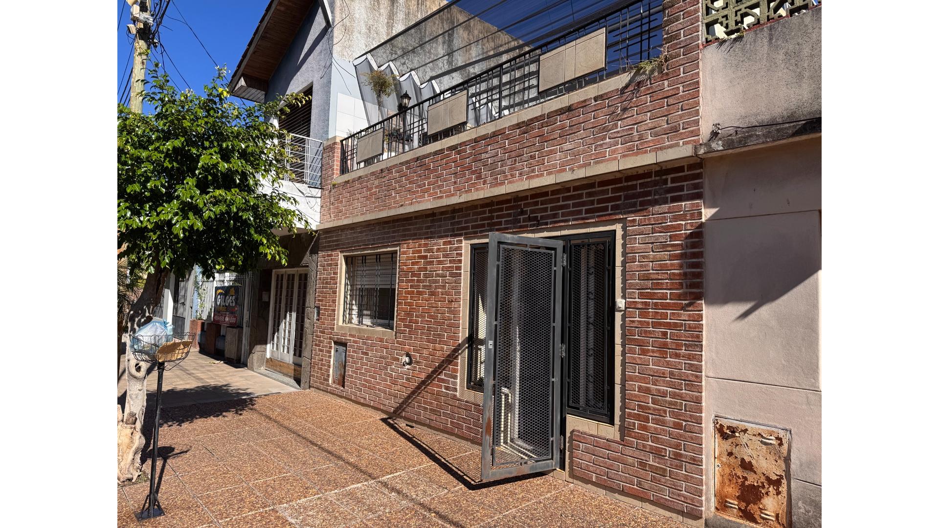 Juan De Garay 900 – USD89.000 – Casa – en Venta