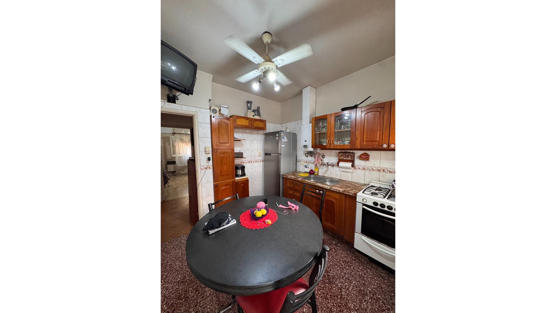 Juan De Garay 900 – USD89.000 – Casa – en Venta
