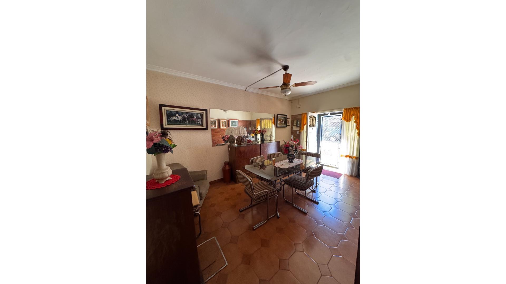 Juan De Garay 900 – USD89.000 – Casa – en Venta