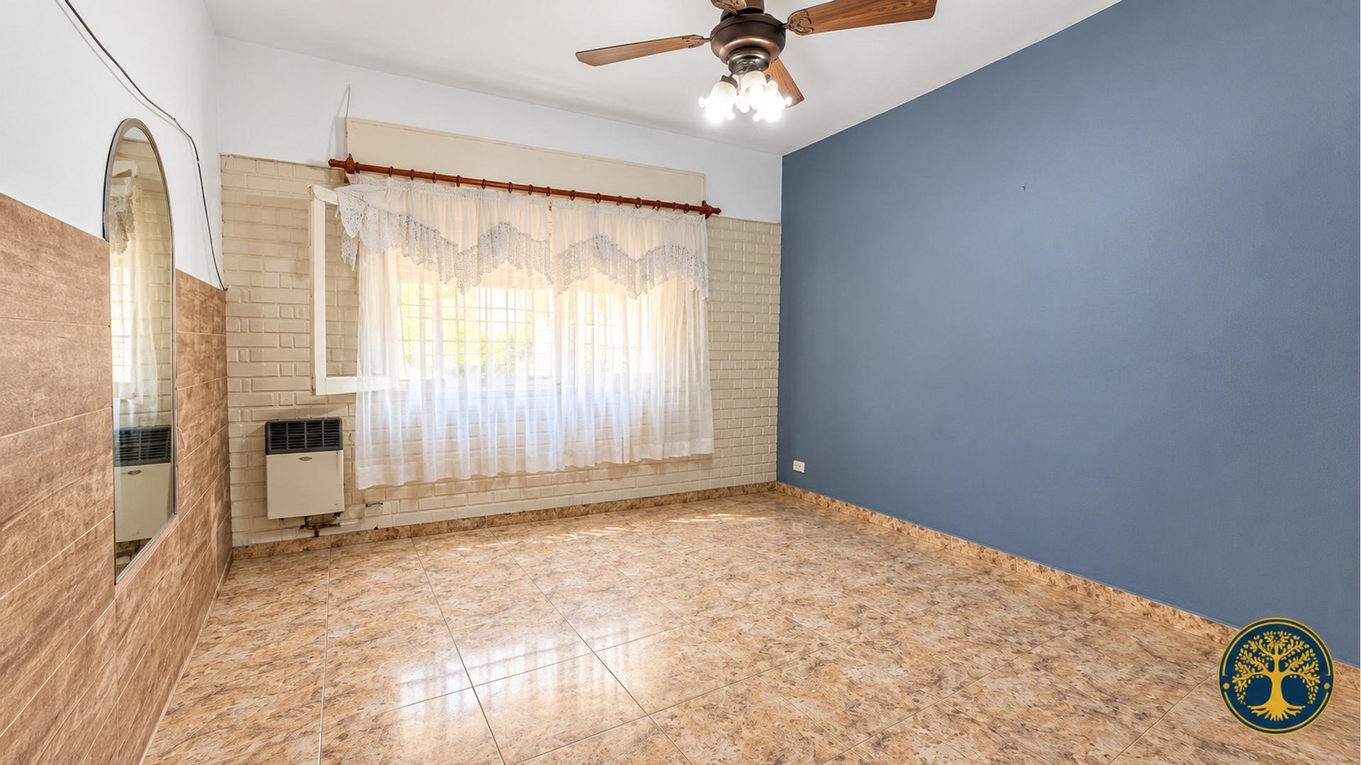 Juan De Garay 900 – USD89.000 – Casa – en Venta