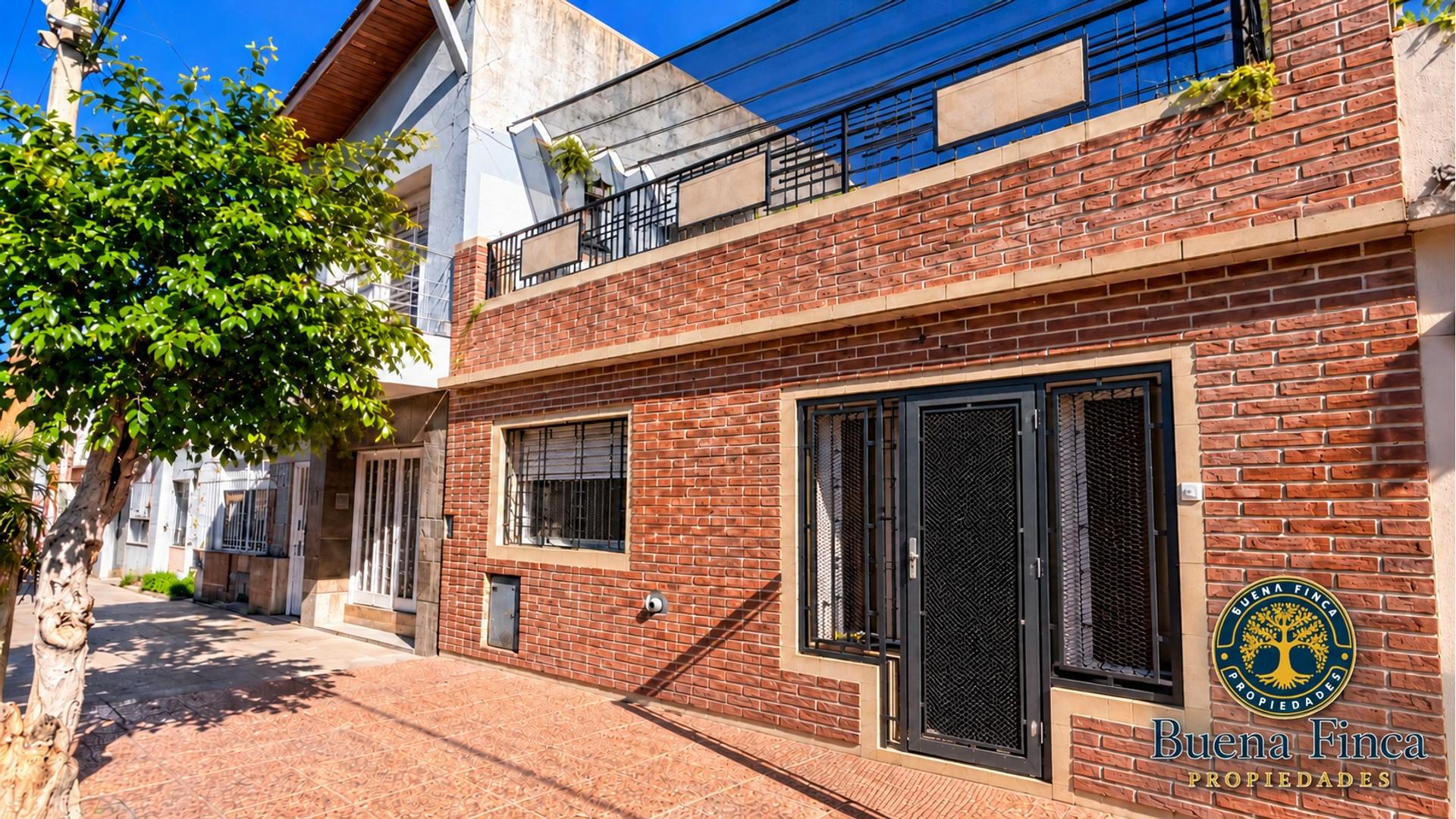 Juan De Garay 900 – USD89.000 – Casa – en Venta