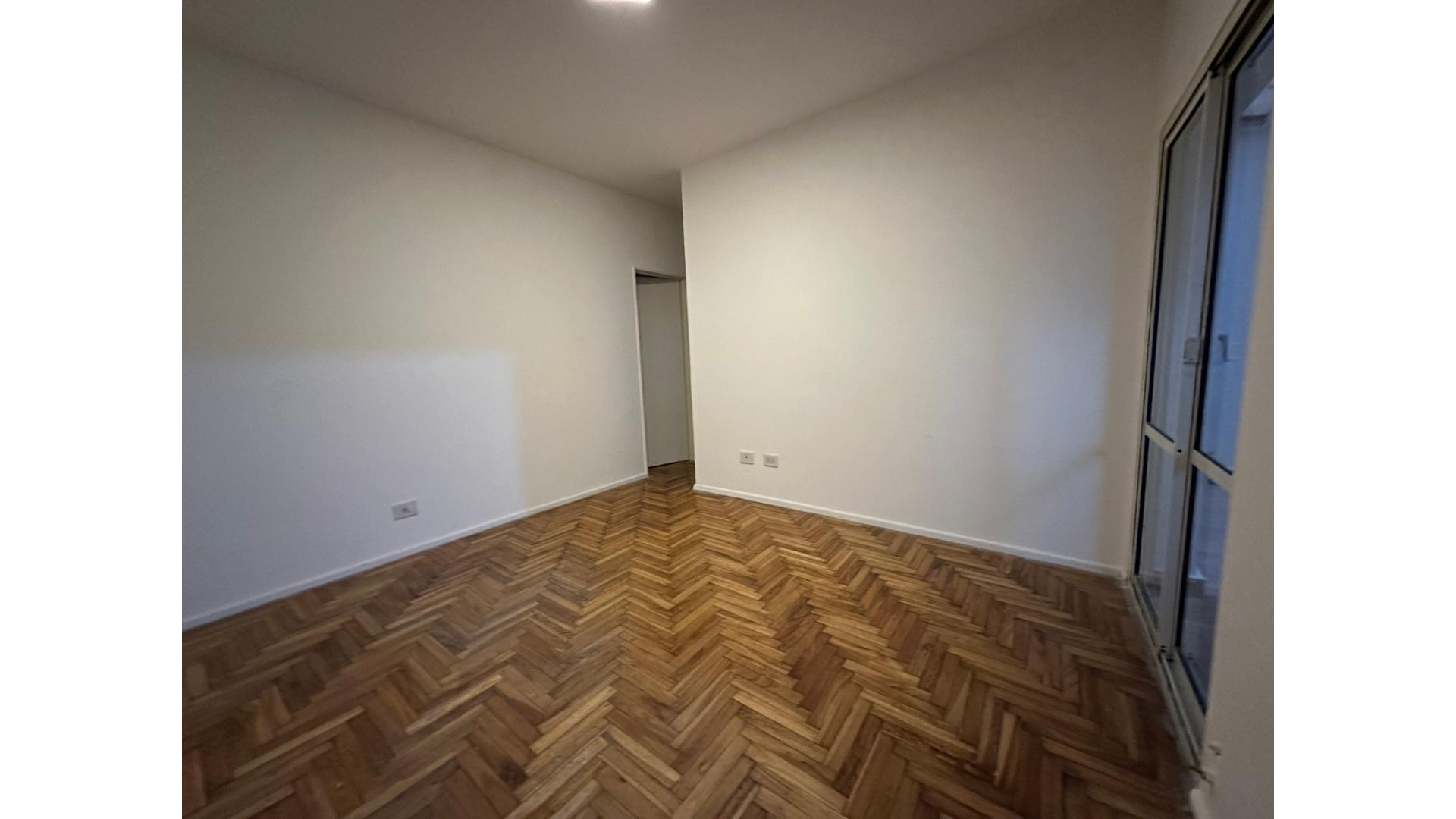 Av. Olazábal 5200 PB – USD120.000 – Departamento – en Venta