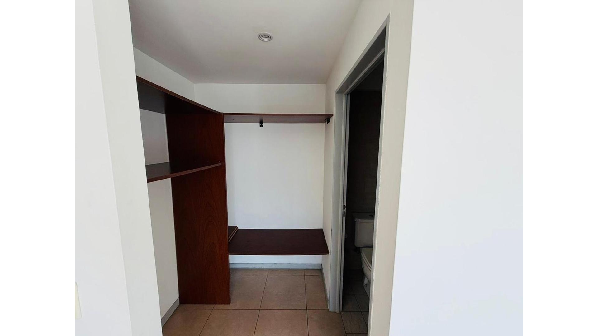 Dean Funes 600 – USD119.000 – Departamento – en Venta