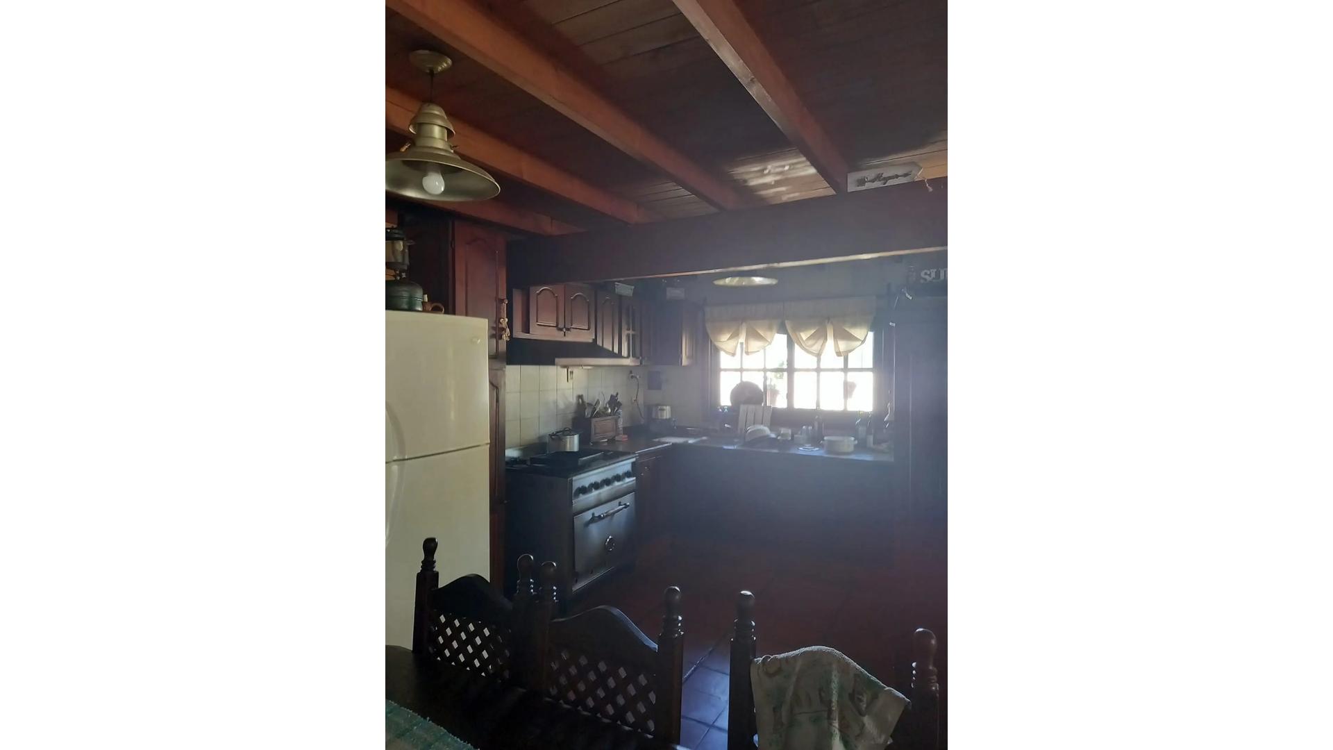 Zapiola 200 – USD155.000 – Casa – en Venta