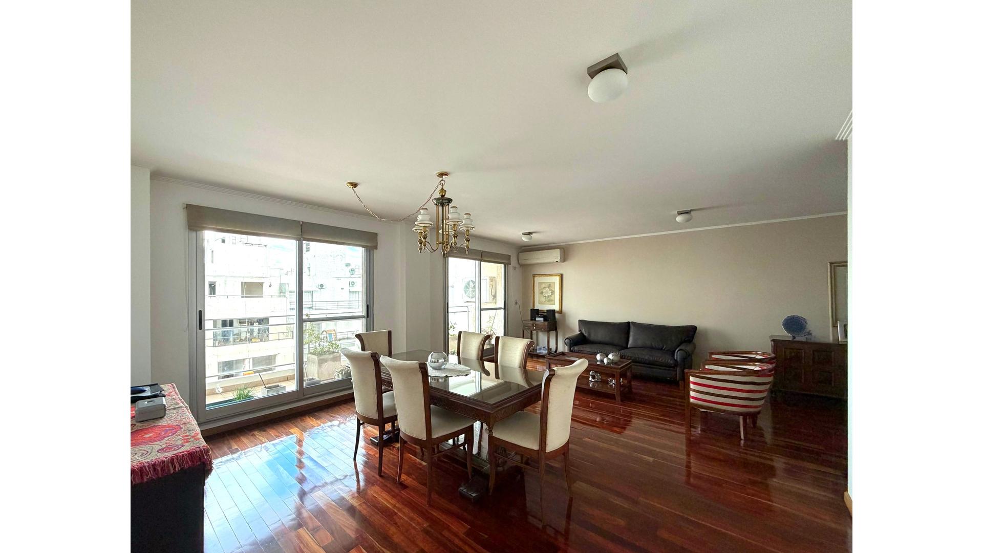 Piso exclusivo de 3 dormitorios con 2 cocheras