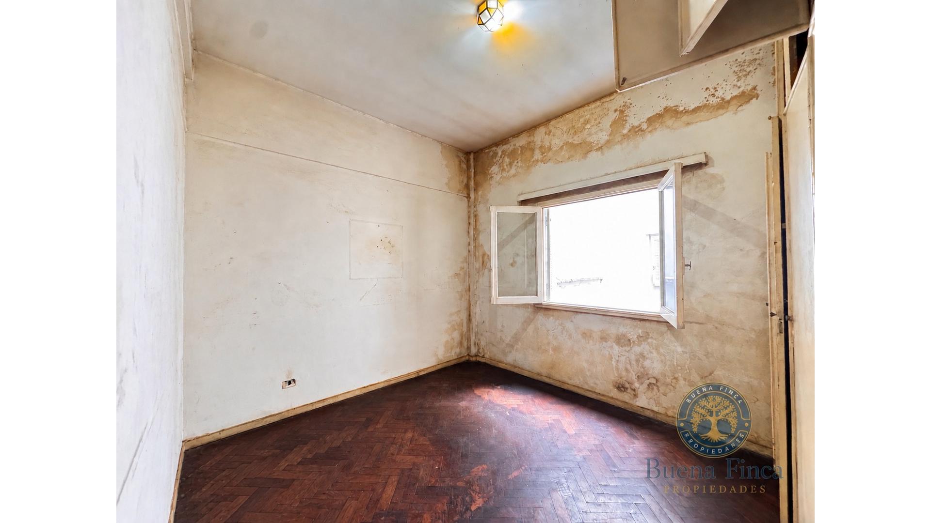 Vicente Lopez 1900 1°  – USD117.000 – Departamento – en Venta