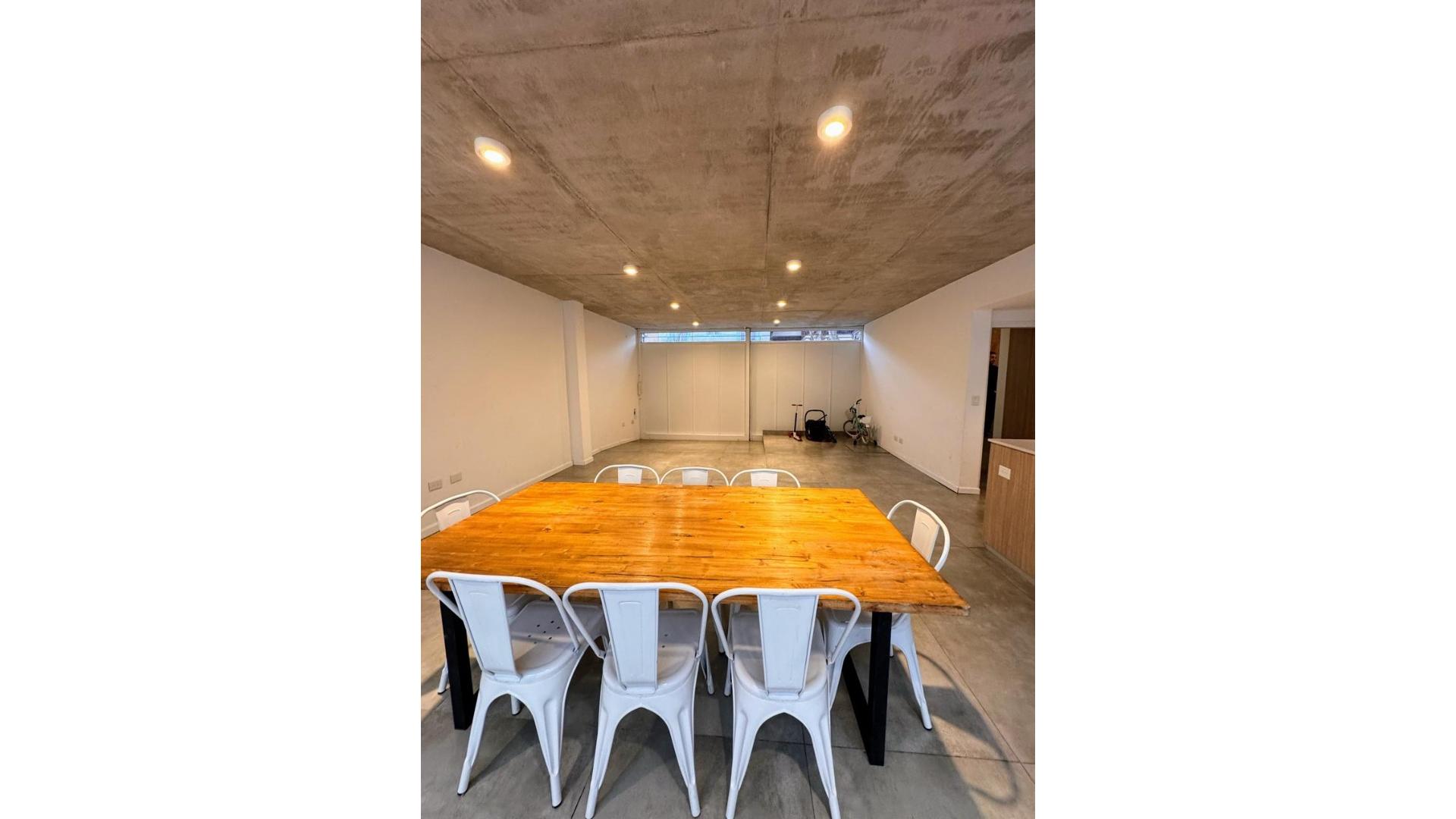 Campana 2300 – USD440.000 – Casa – en Venta