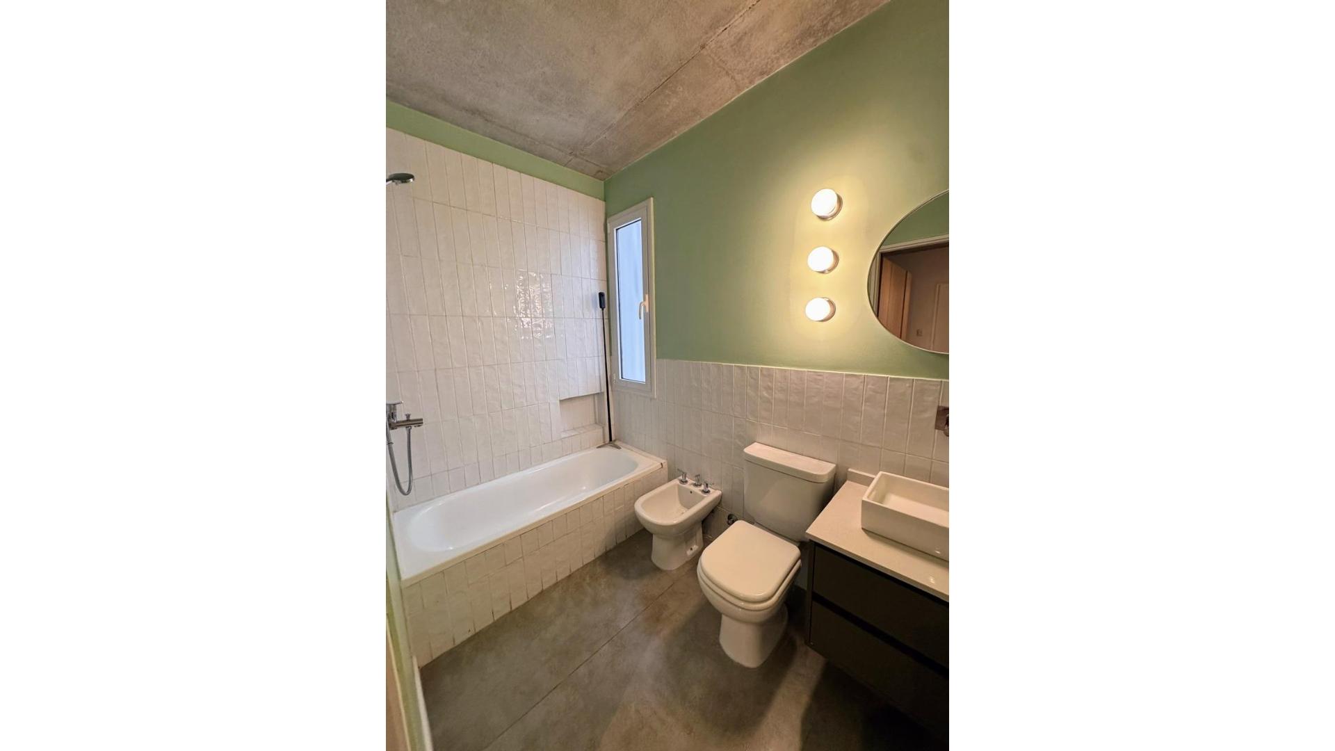 Campana 2300 – USD440.000 – Casa – en Venta