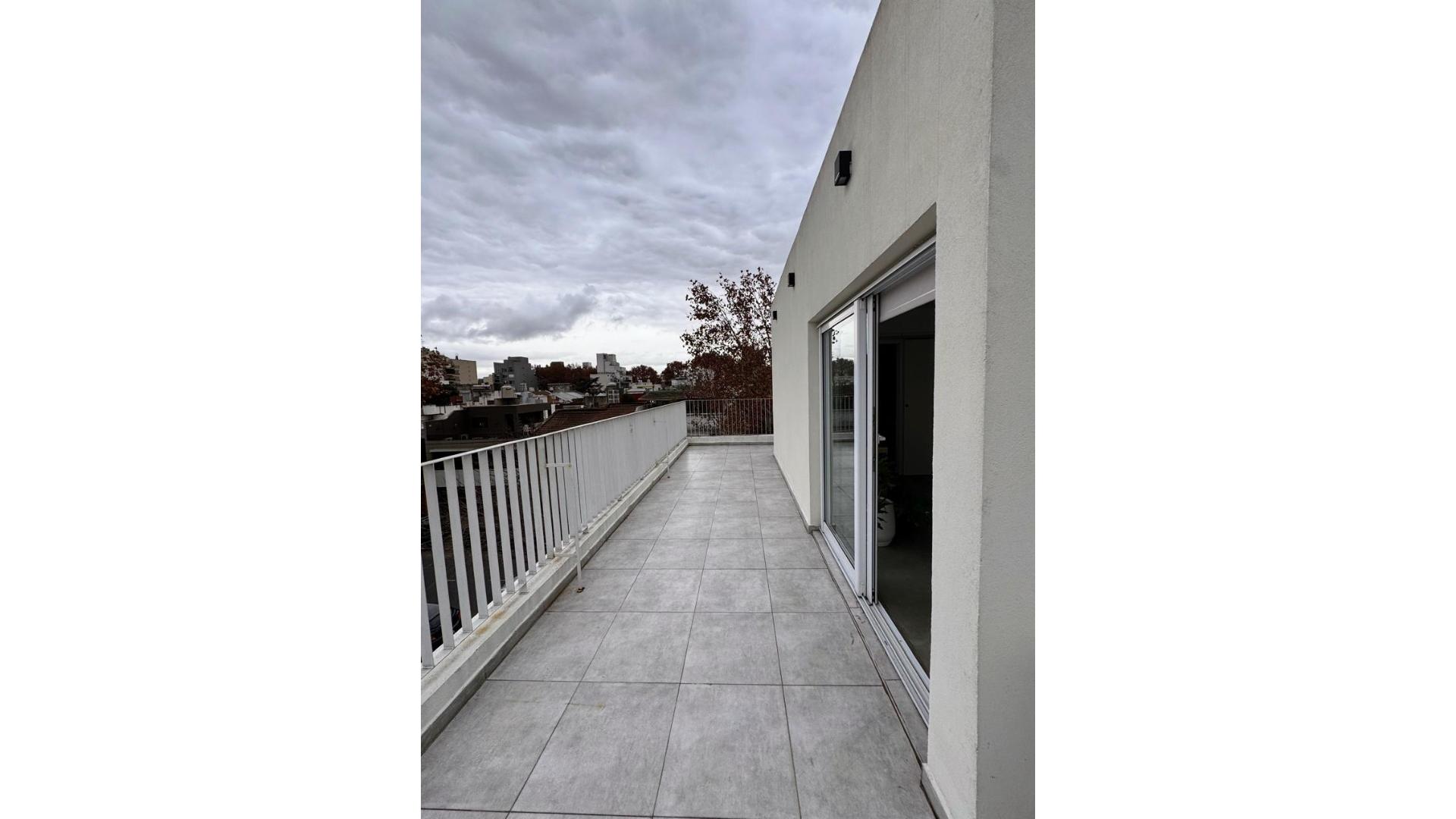 Campana 2300 – USD440.000 – Casa – en Venta