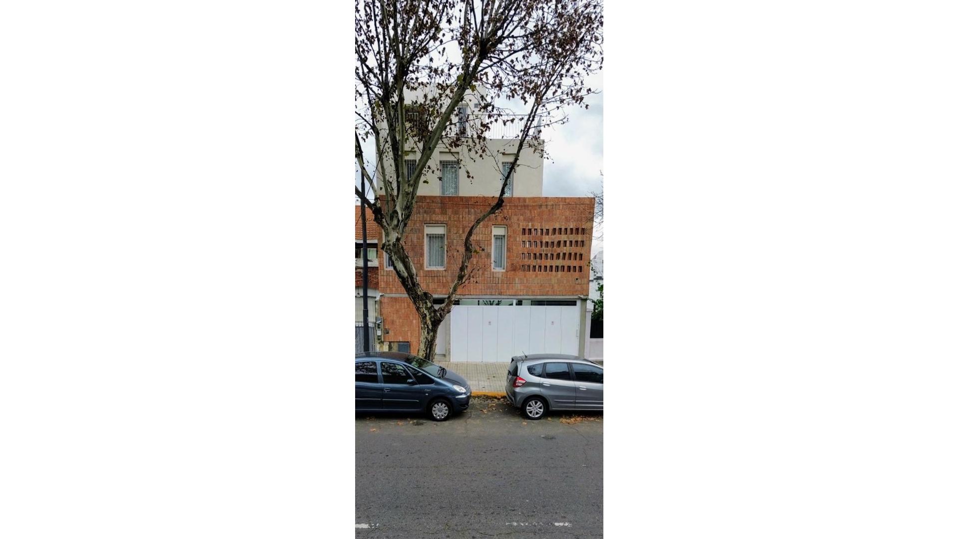 Campana 2300 – USD440.000 – Casa – en Venta