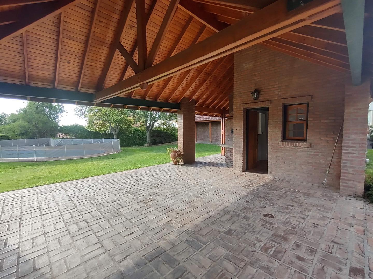 Casa Venta - Padre Pablo Tissera Esq. Saturno al 0 - imagen 12