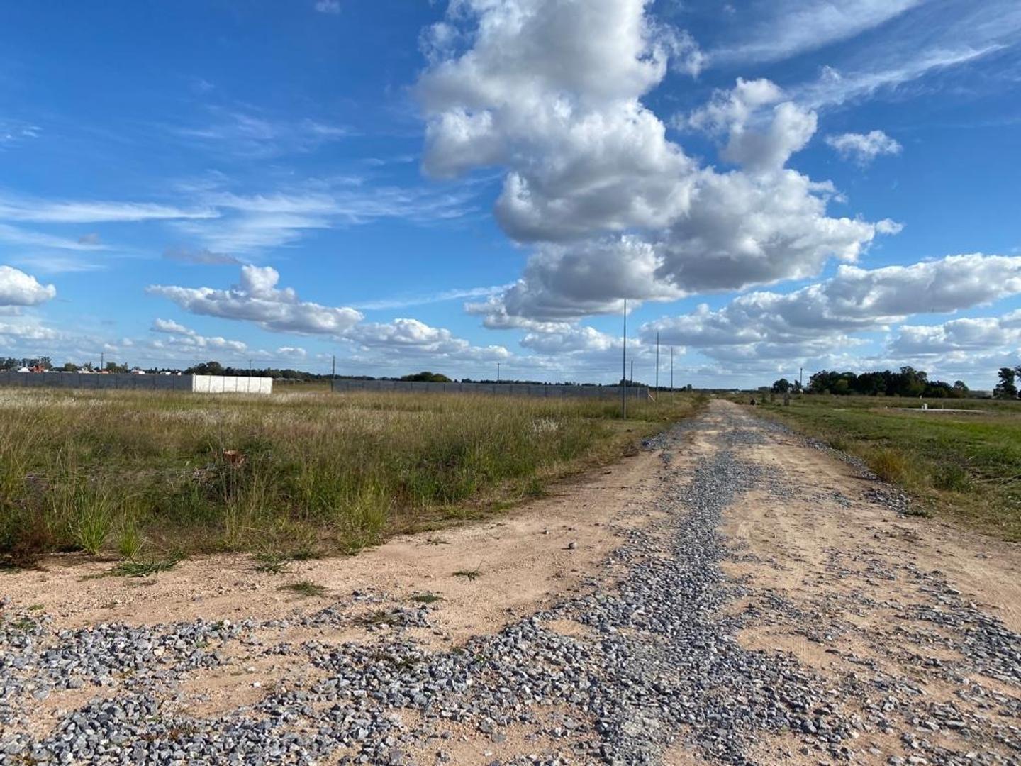 U D 7 200 Terreno Venta Barrio Los Campos De Fresnos Al 300