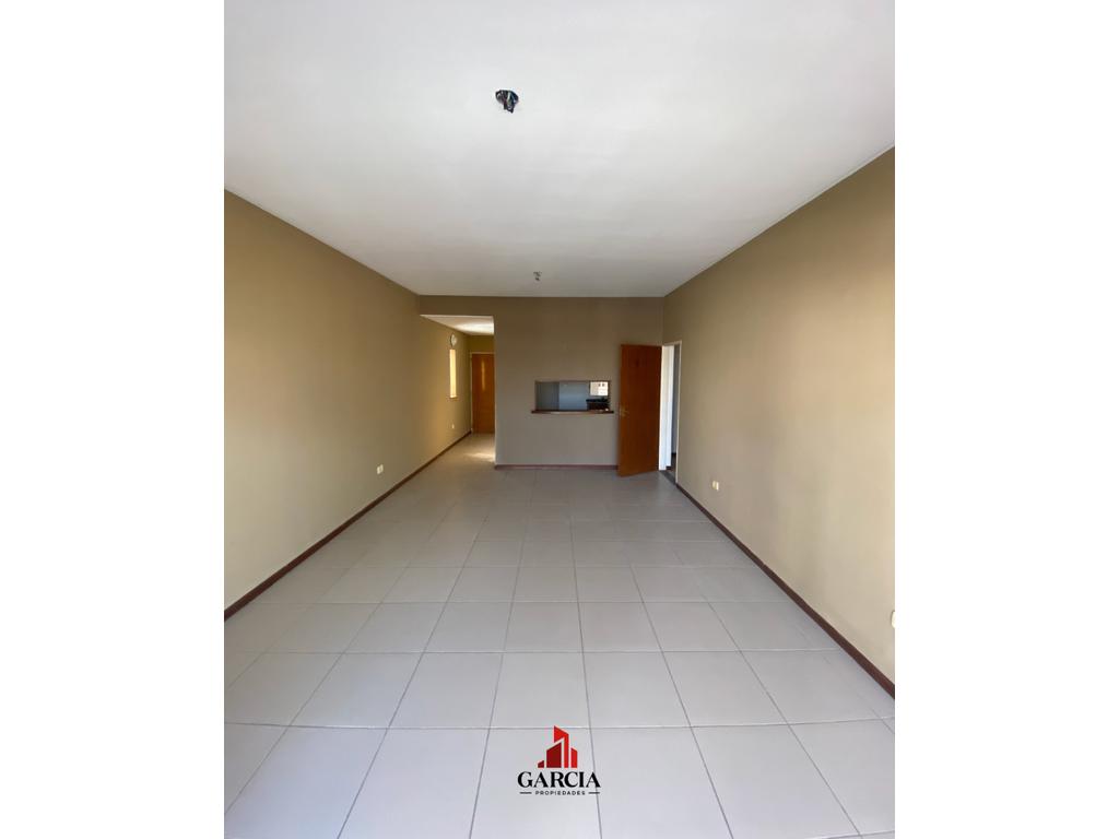 ALQUILA DEPARTAMENTO 2 DORMITORIOS CON COCHERA - foto 3