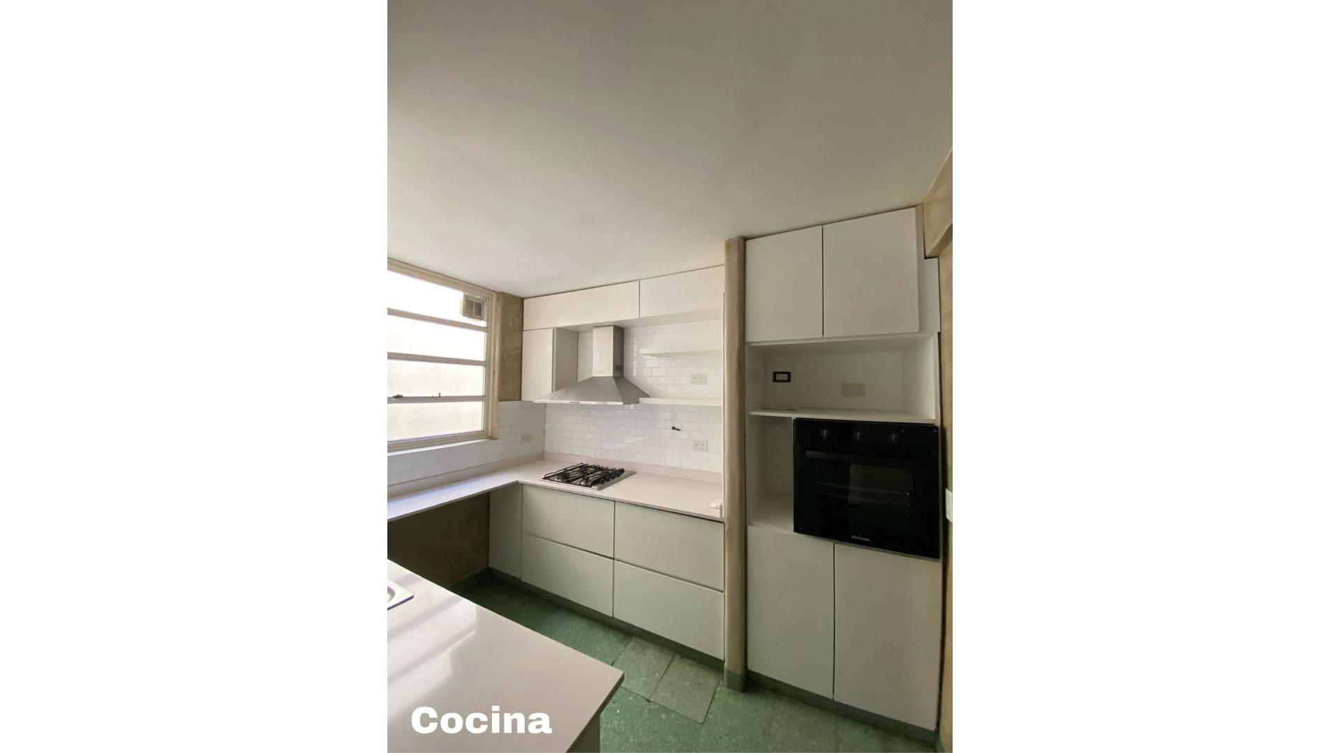 Pte. Manuel Quintana Y Parera – USD890.000 – Departamento – en Venta