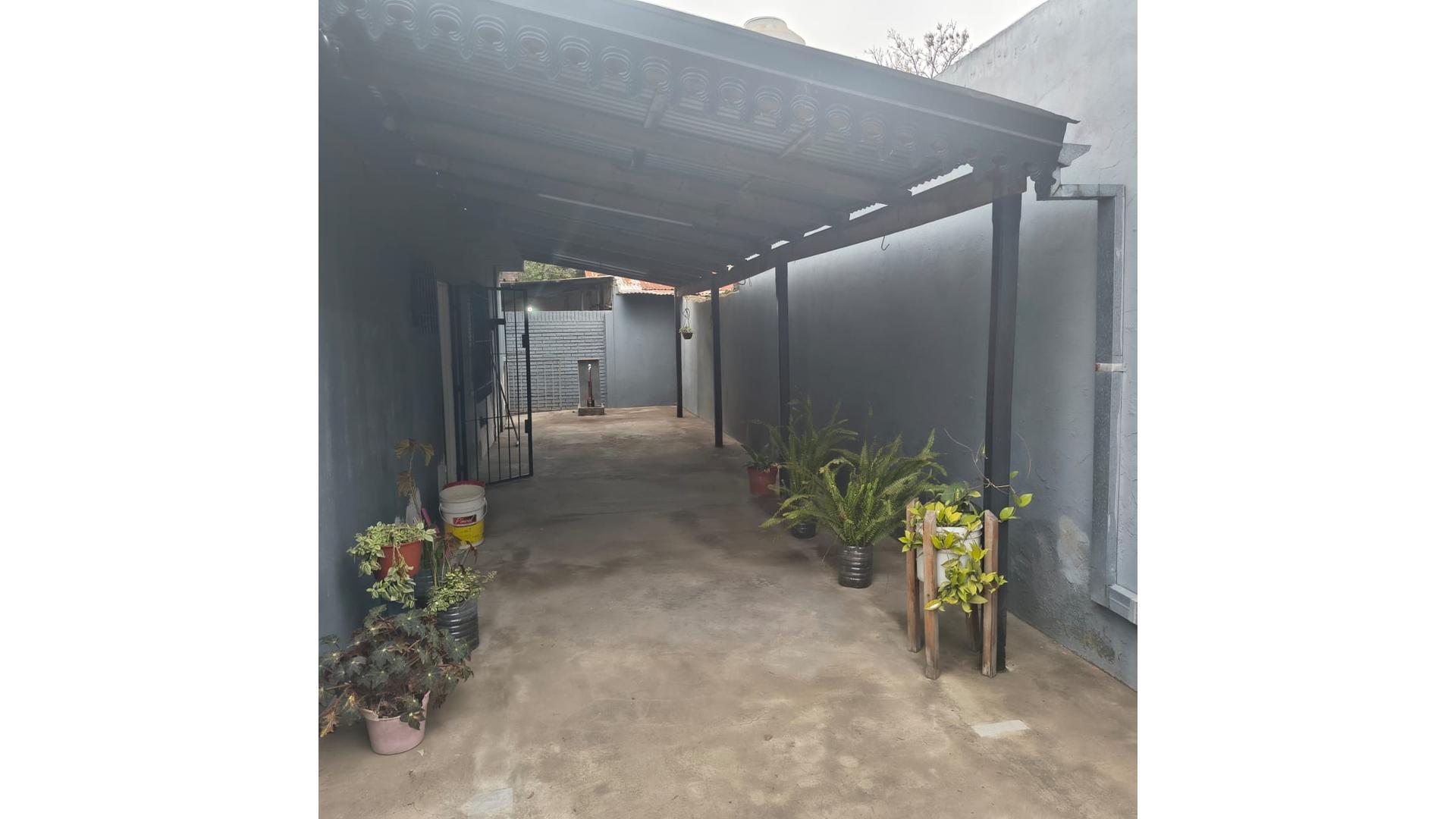 Salvador Maria Del Carril 500 – USD49.900 – Casa – en Venta
