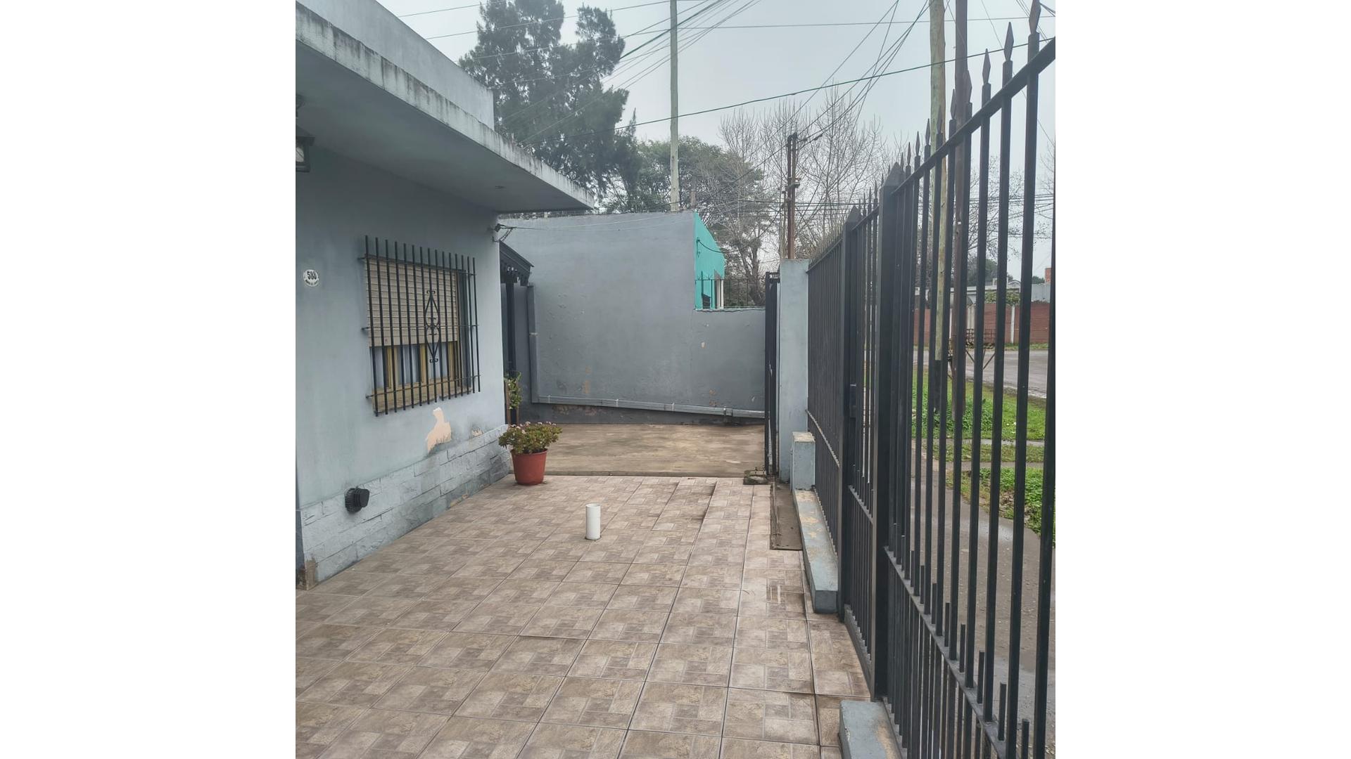 Salvador Maria Del Carril 500 – USD49.900 – Casa – en Venta