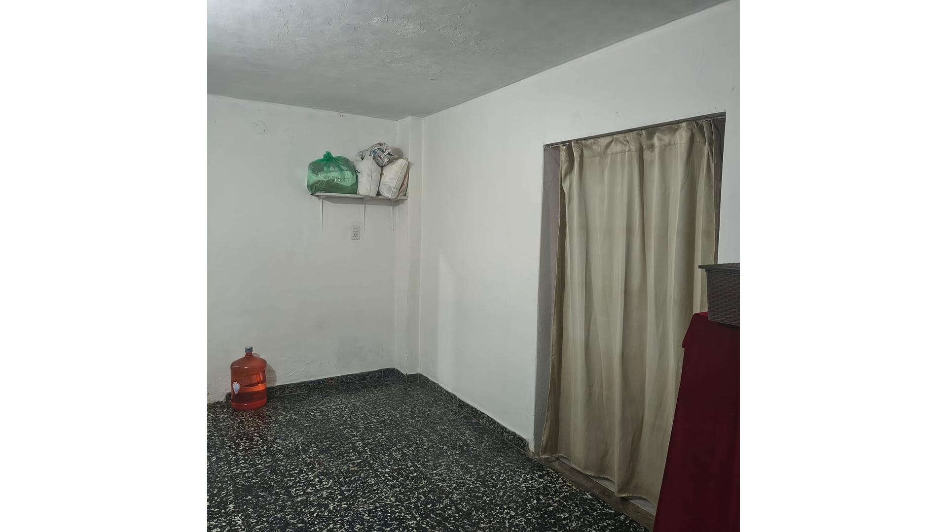 Salvador Maria Del Carril 500 – USD49.900 – Casa – en Venta