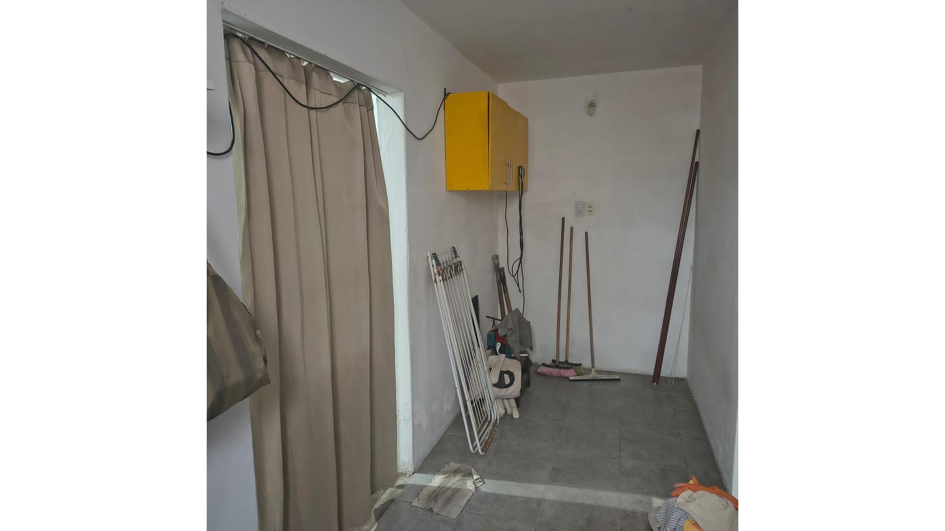 Salvador Maria Del Carril 500 – USD49.900 – Casa – en Venta