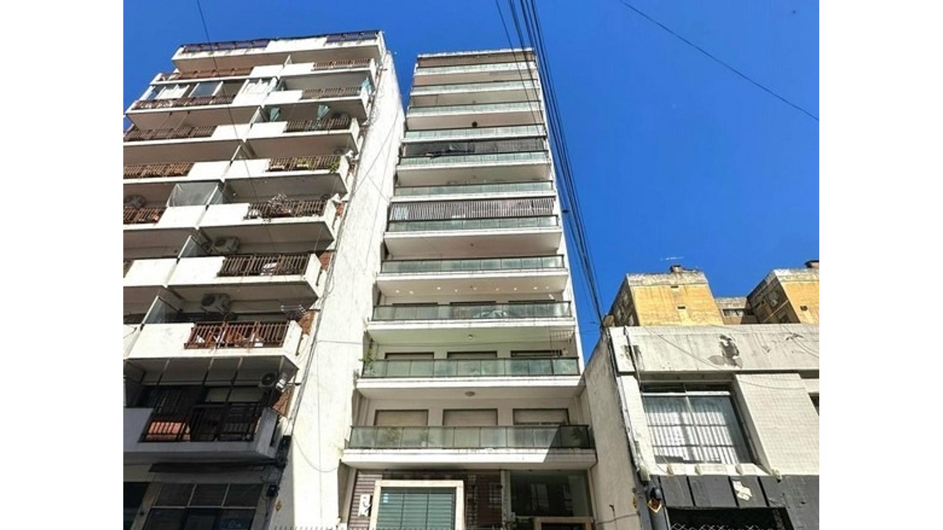 Piso exclusivo de 3 dormitorios con cochera