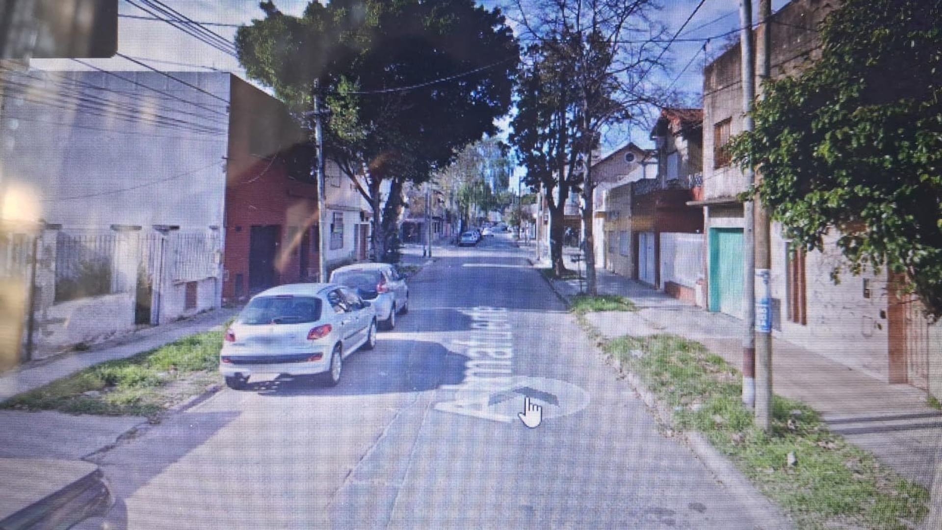 Almafuerte Y Pueyrredon – USD63.000 – Tipo Casa PH – en Venta