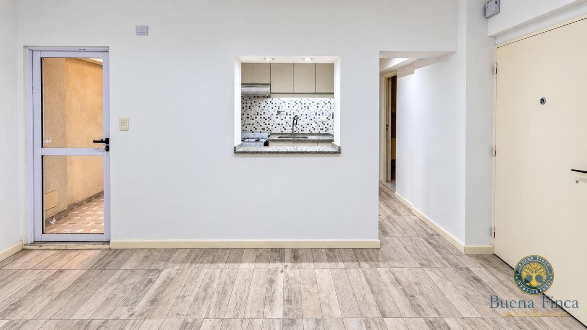Juan Francisco Segui 3500 1°  – ARS800.000 – Departamento – en Alquiler