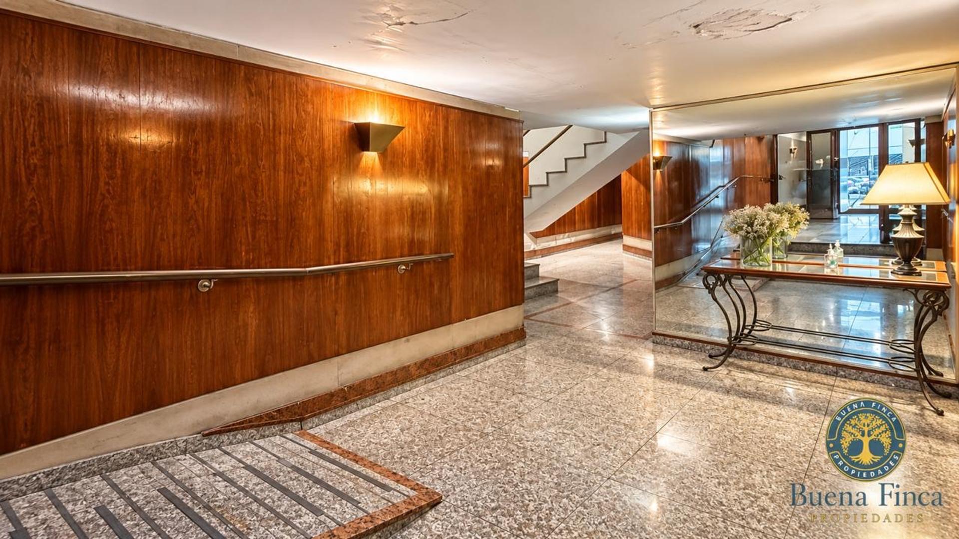 Juan Francisco Segui 3500 1°  – ARS800.000 – Departamento – en Alquiler