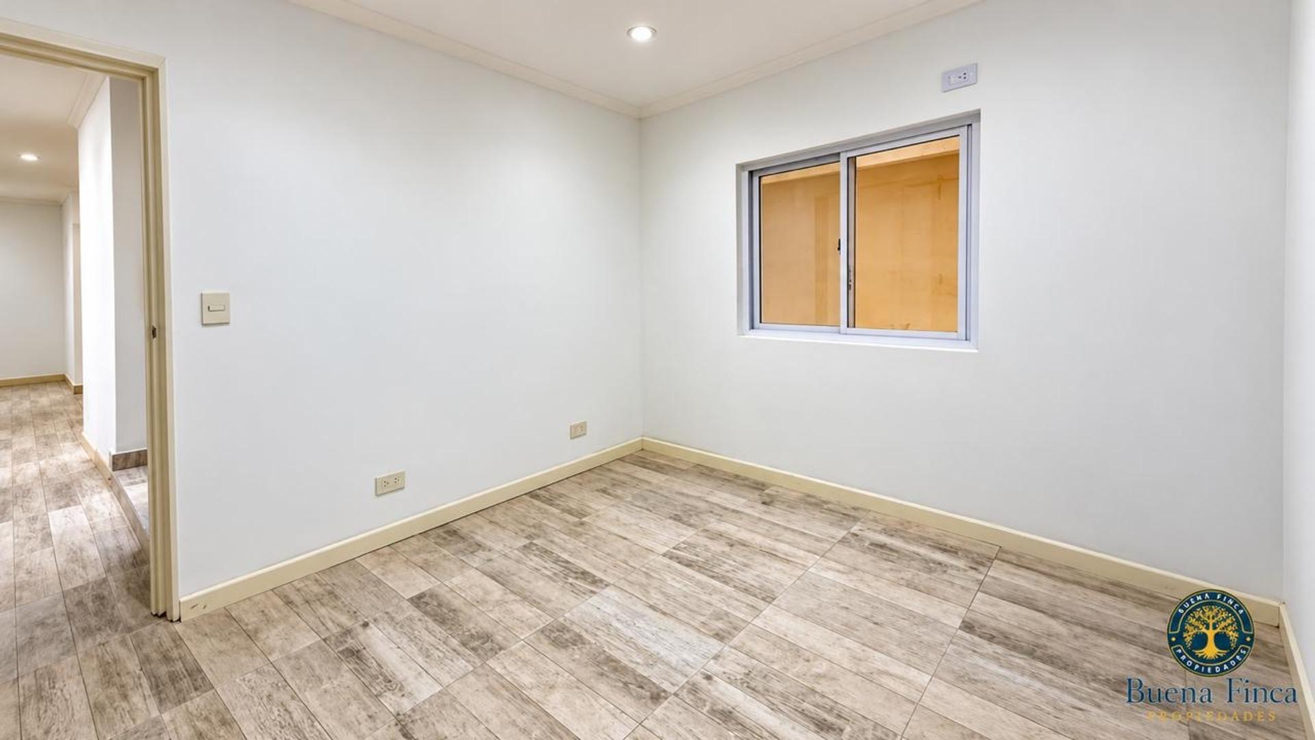 Juan Francisco Segui 3500 1°  – ARS800.000 – Departamento – en Alquiler