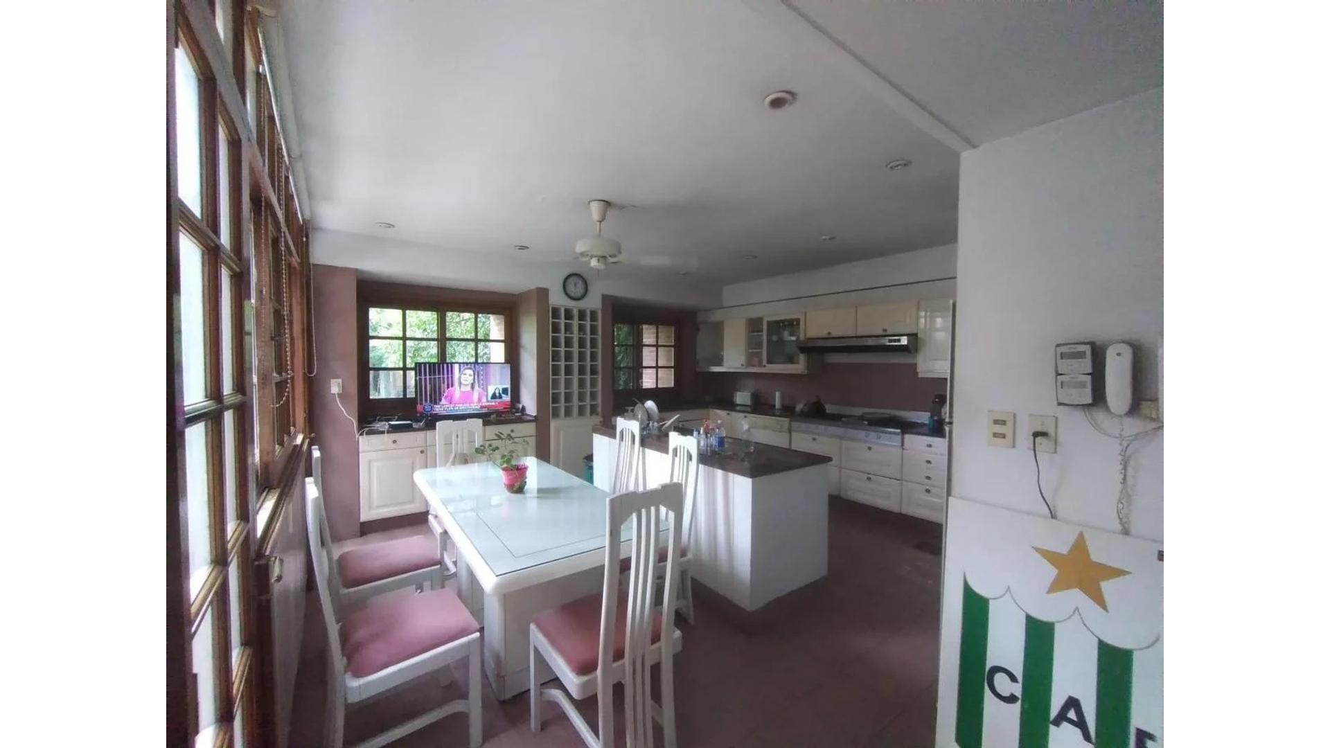 Rodriguez Peña 500 – USD1.100.000 – Casa – en Venta
