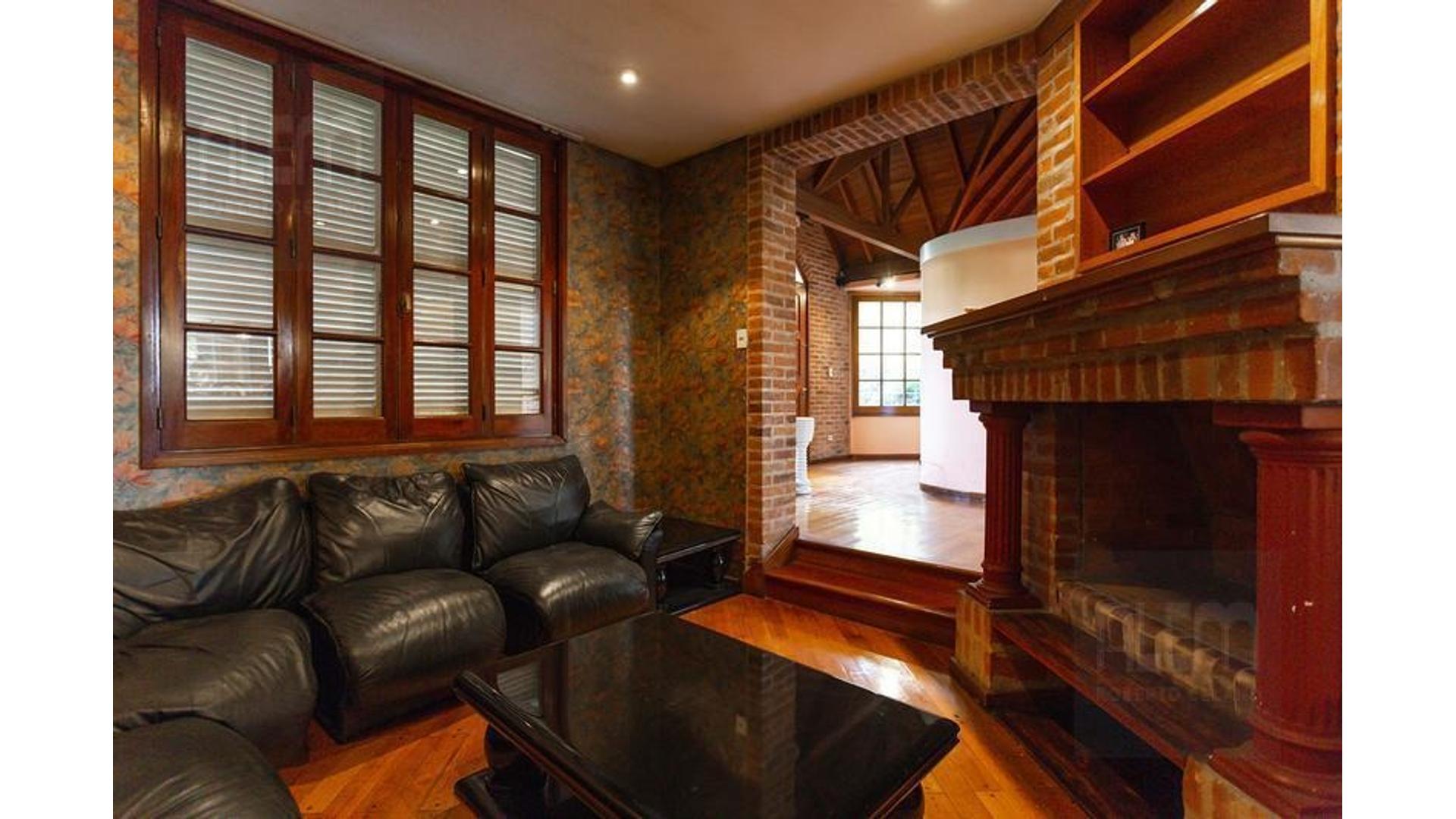 Rodriguez Peña 500 – USD1.100.000 – Casa – en Venta
