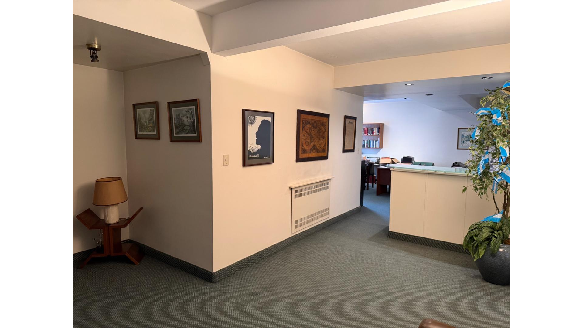 Av. Mitre 300 5°  – USD89.900 – Oficina – en Venta