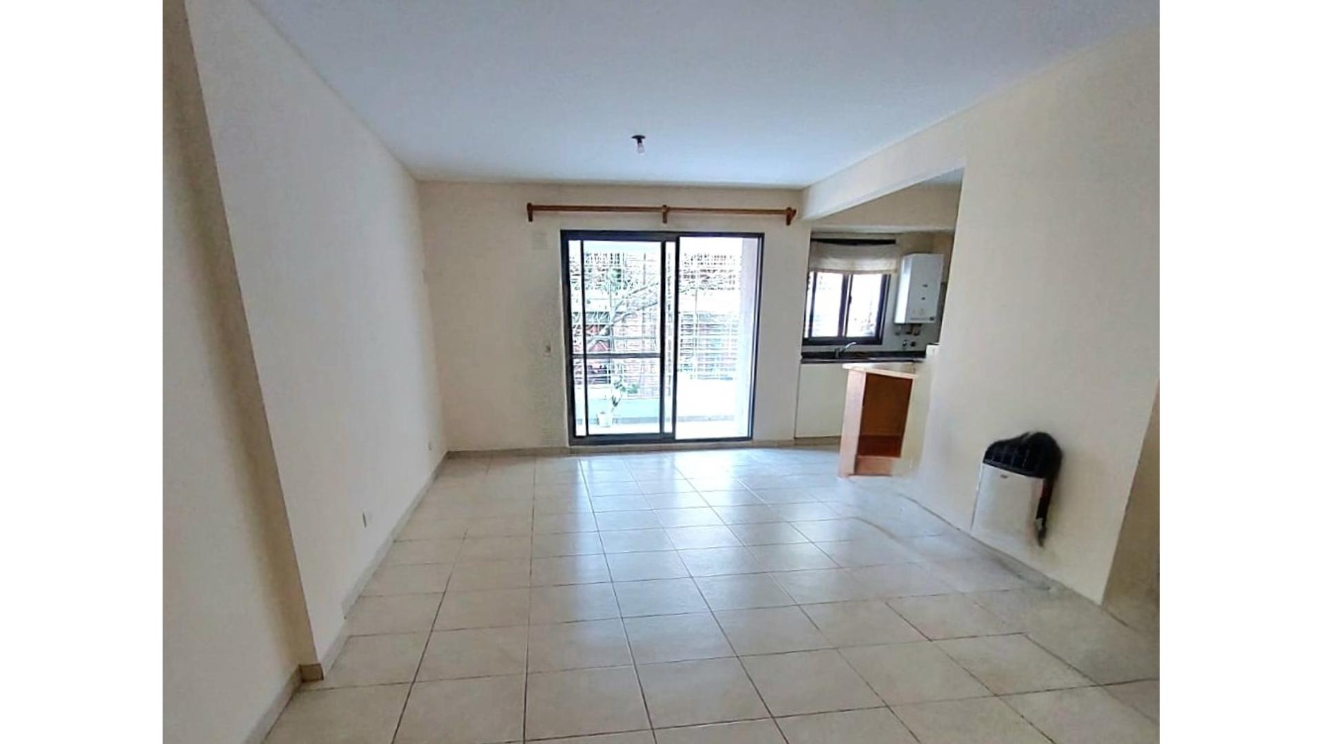 Departamento de 2 dormitorios con cochera
