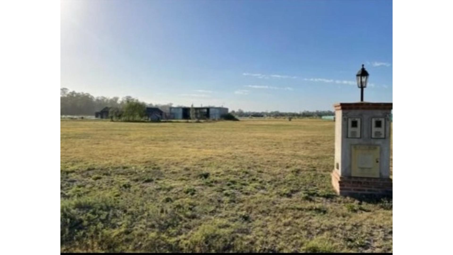Av. Pereda – USD27.000 – Terreno – en Venta