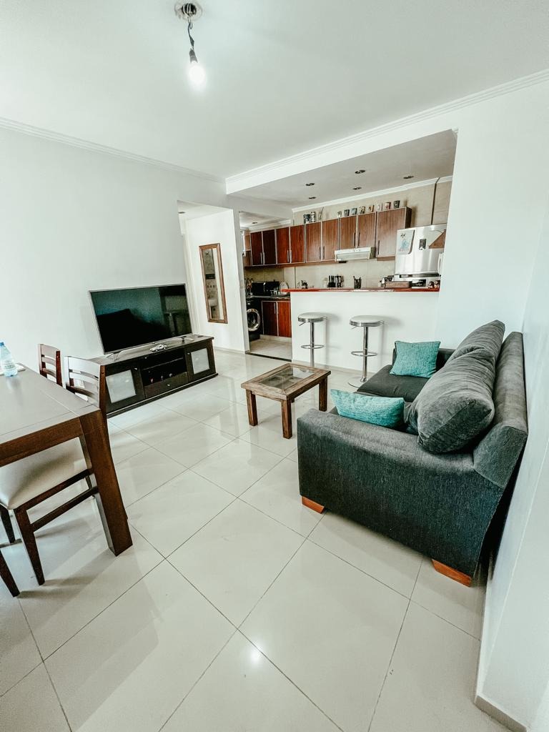 OPORTUNIDAD EXCELENTE DEPARTAMENTO 2 AMBIENTES C/ COCHERA 