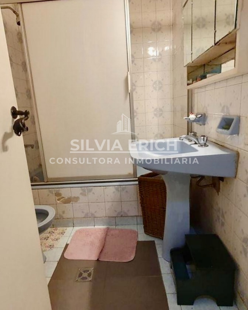 VENTA 5AMB 330 METROS EN FLORIDA, PARQUE PISCINA Y PARRILLA