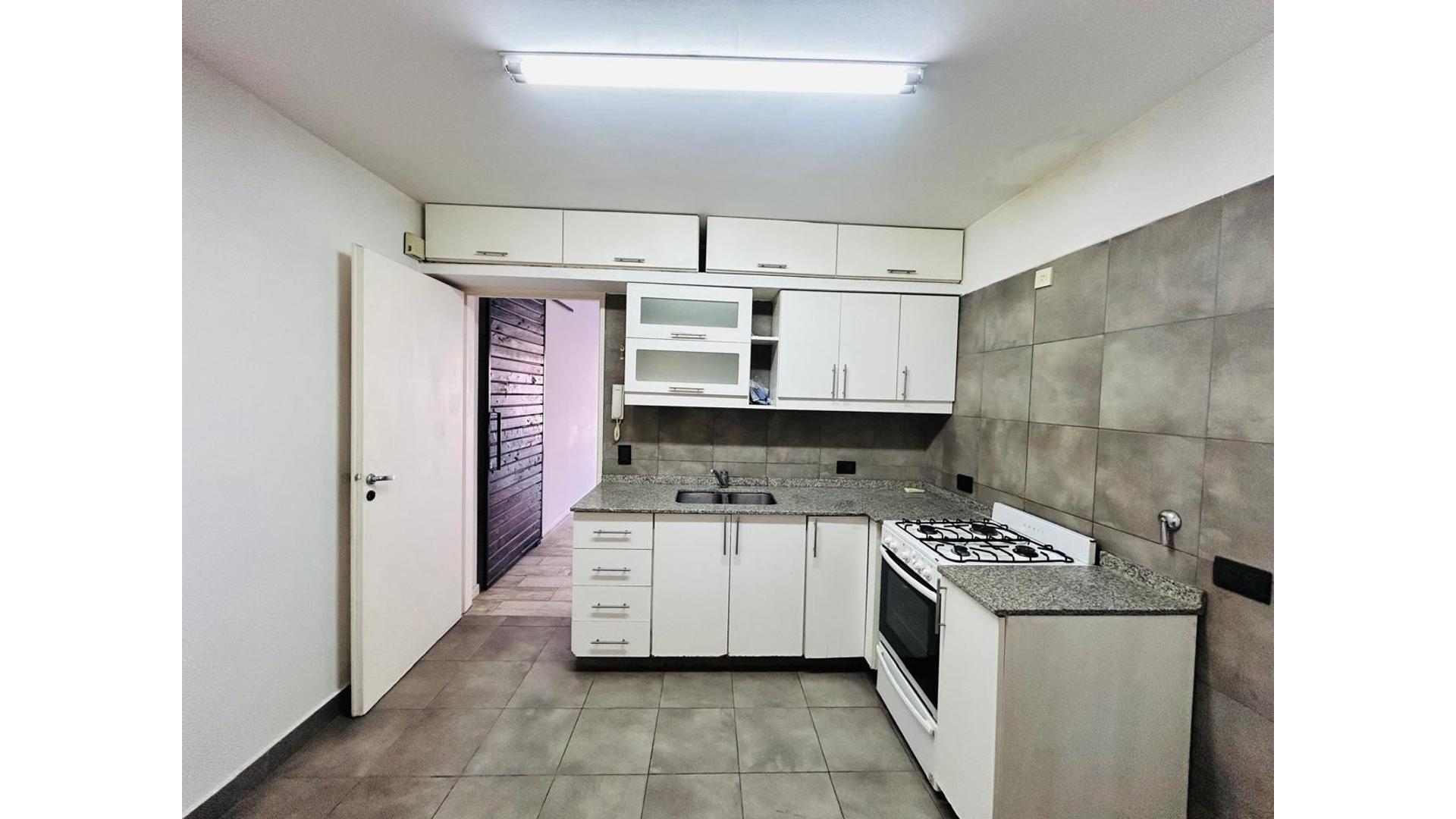 Jose Bonifacio 2800 2°  – USD149.000 – Departamento – en Venta