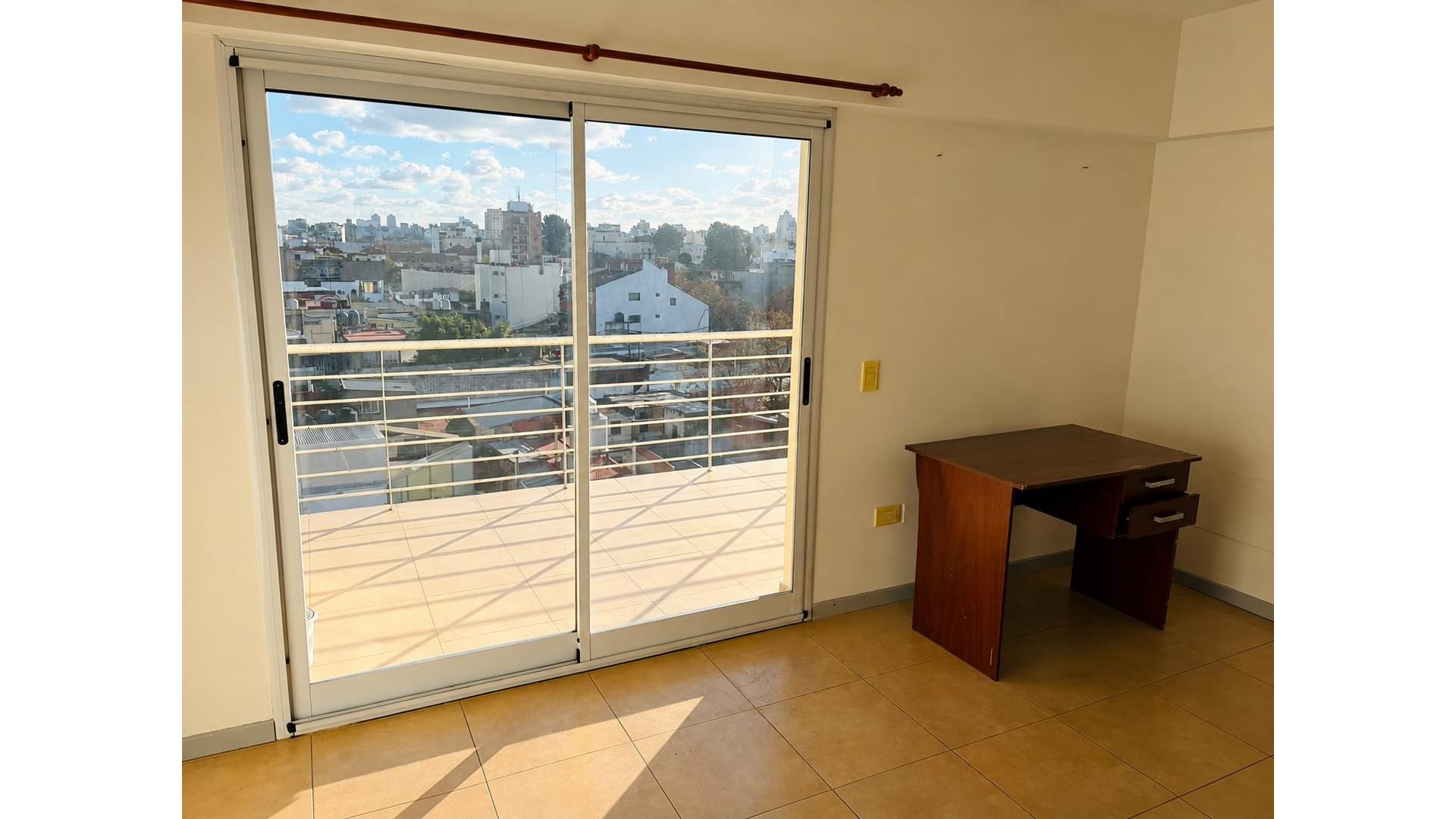 Dean Funes 600 – ARS980.000 – Departamento – en Alquiler