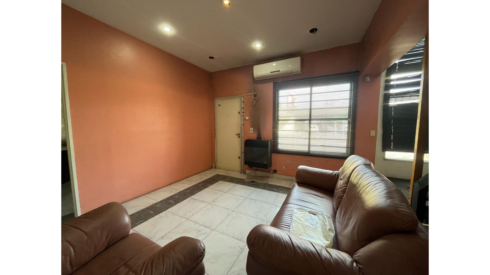 Avda. Gral. Paz 9200 – USD155.000 – Casa – en Venta